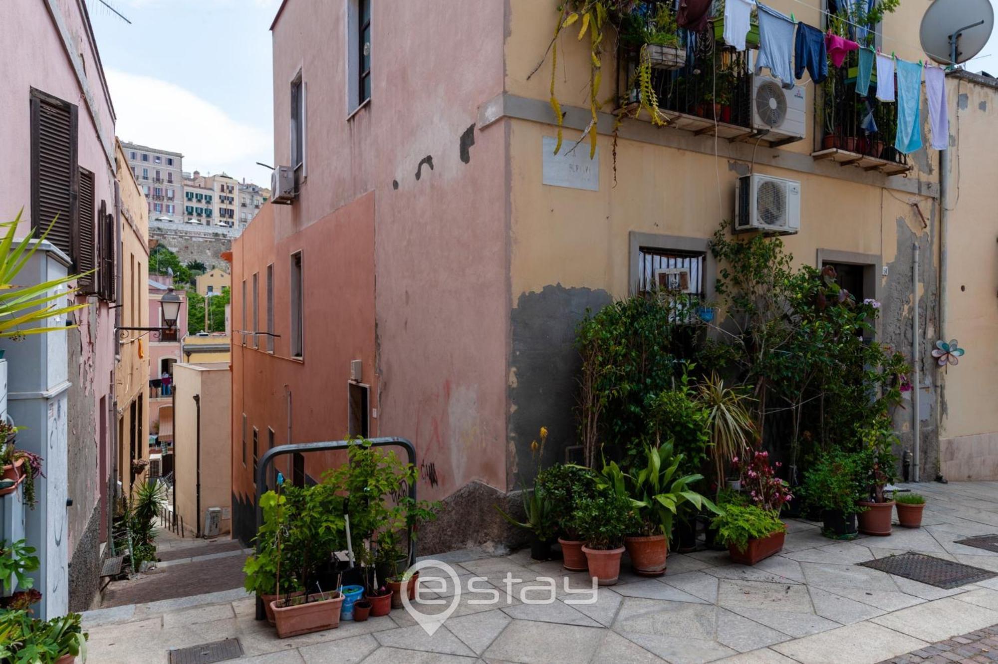 Ferienwohnung Charm In Siotto Pintor Cagliari Exterior foto